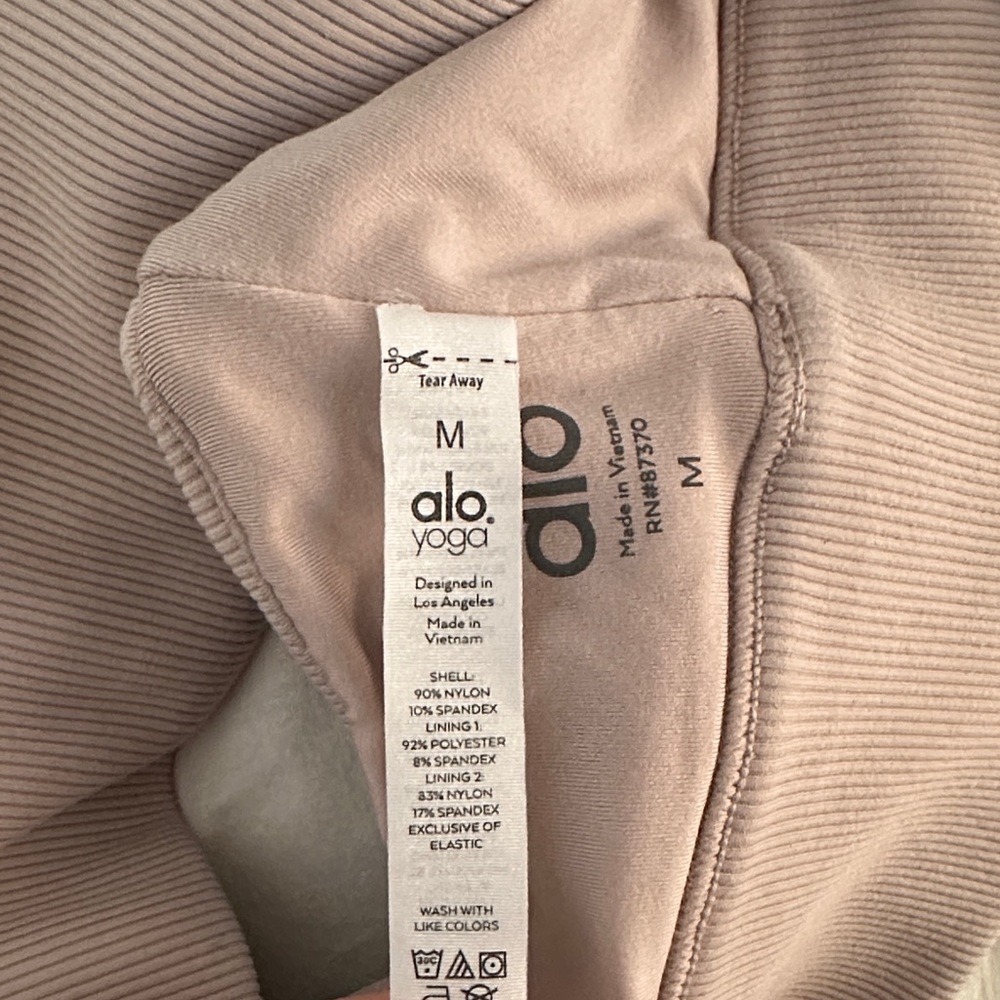ALO Yoga Emulate Sports Bra- Size Medium - Picture 6 of 6